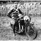 Wal Handley auf seiner senior Werksrennmaschine bei der 1929 TT IoM